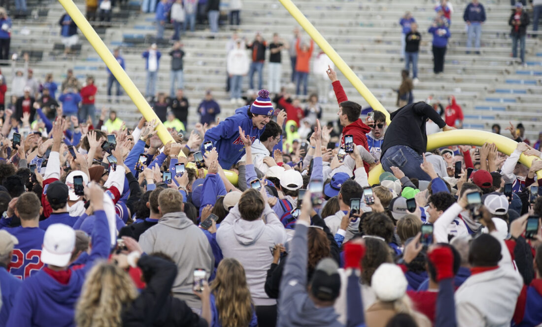Bowl Bound: Jayhawks pick up 6th win with 37-16 beatdown of No. 18 ...
